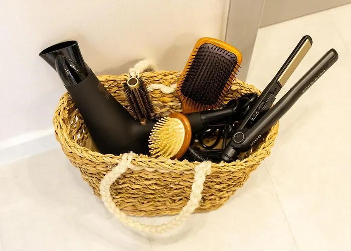 감성스테이-강동구 암사역, 가족단체, 7인 수용, 아산병원, 롯데월드, Kspodome 빌라